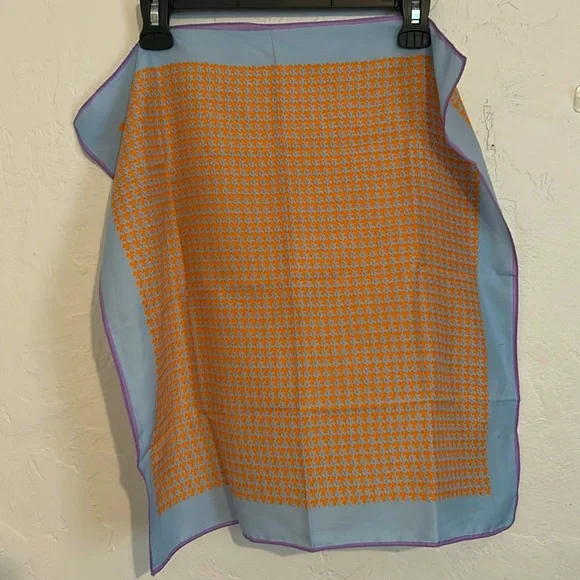 Made in JAPAN Elegant Orange and Blue Lucky Charm Women's Scarf - Picture 3 of 3